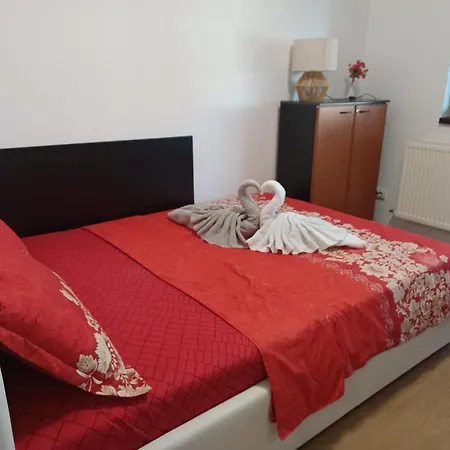 Apartamentul Relaxarii M&f Apartment *