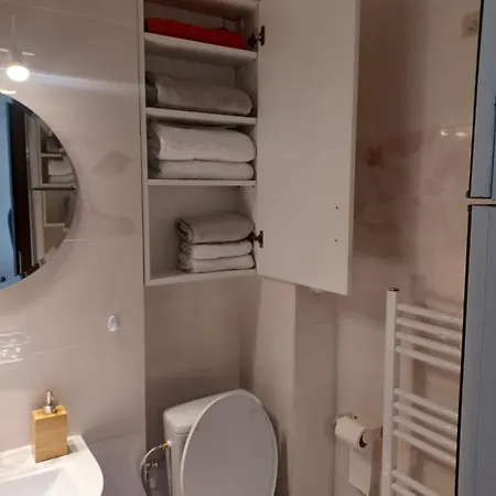 Apartamentul Relaxarii M&f * Bucarest